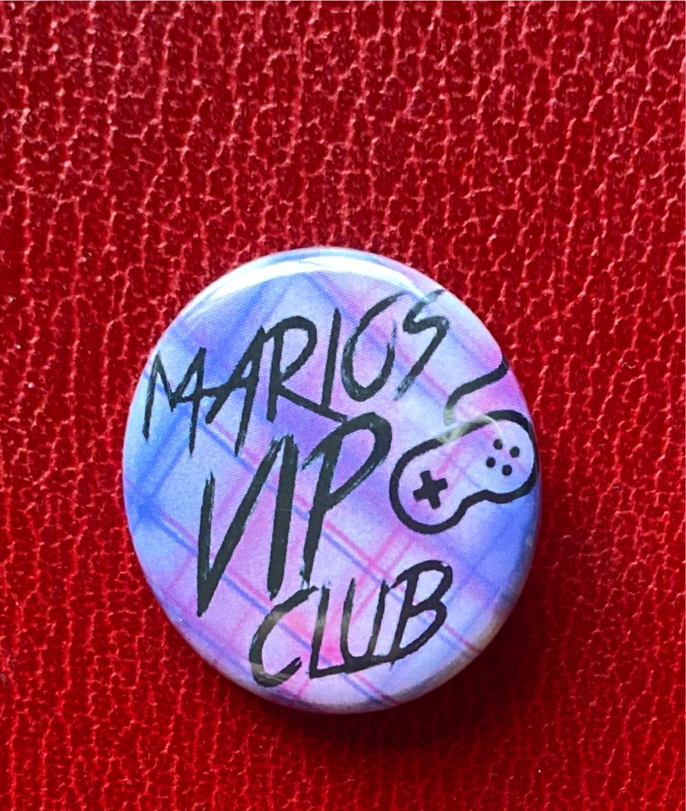 Lot Of Five Disney Pins Minnie And Mickey