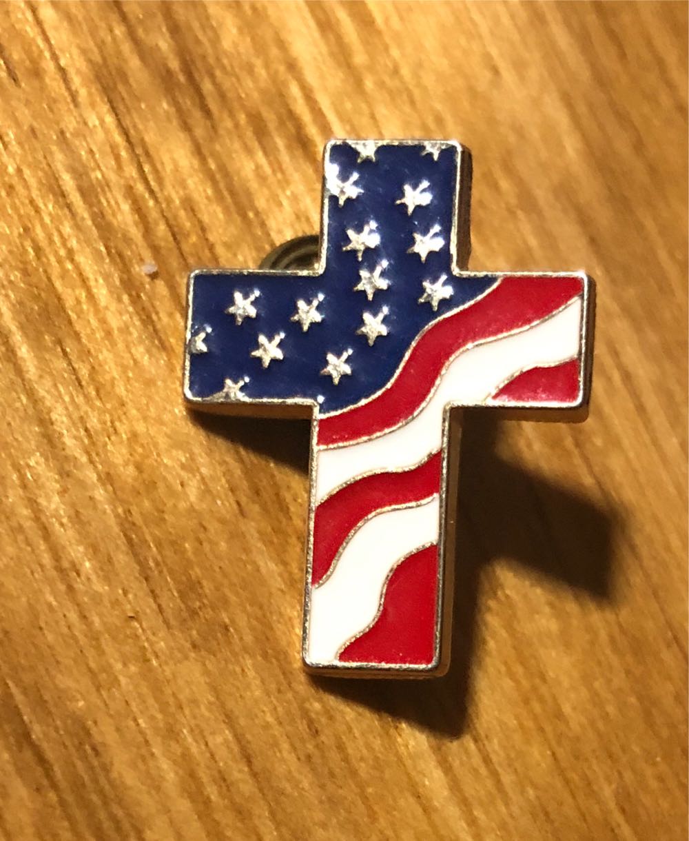 Christian: Cross / American Flag   pin collectible - Main Image 1