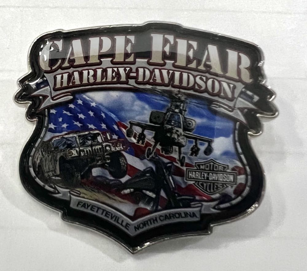 Dory - Disney Movie Club Pin