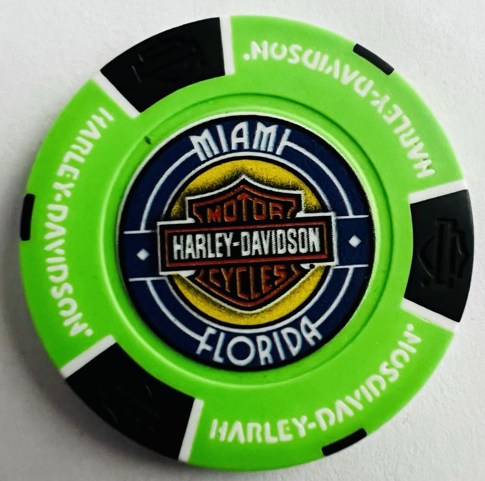 Miami Beach - Peterson’s Miami Beach  pin collectible - Main Image 3