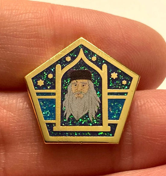WizardCardMini, FC Dumbledore $O  pin collectible - Main Image 2