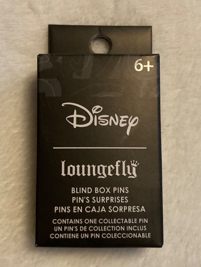 Daisy Hat Pin  pin collectible - Main Image 2