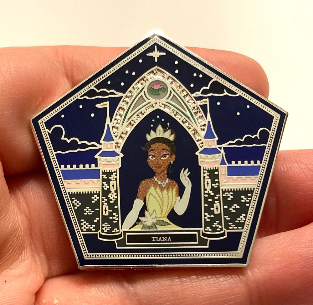 WizardCardDisney, Tiana  pin collectible - Main Image 2