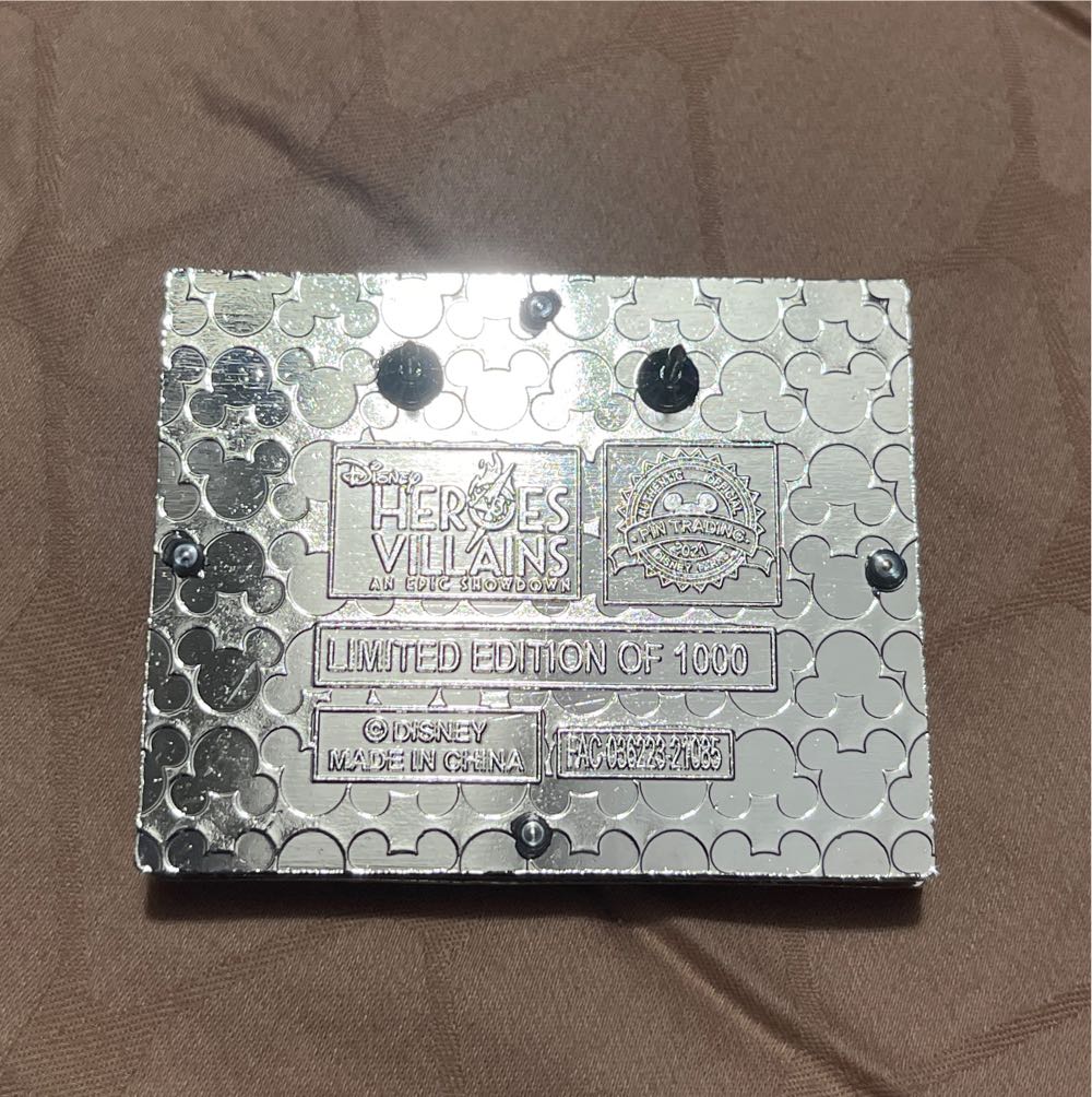 Hercules “Heroes Vs Villains” Event - Disney World Limited Edition Pin - Rack pin collectible [Barcode 400942814879] - Main Image 3