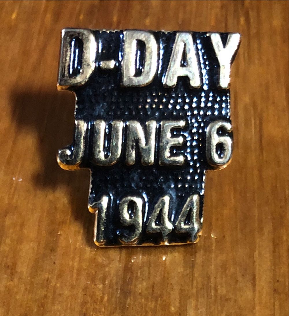 Military: Army: Medal: Marksmanship Tag