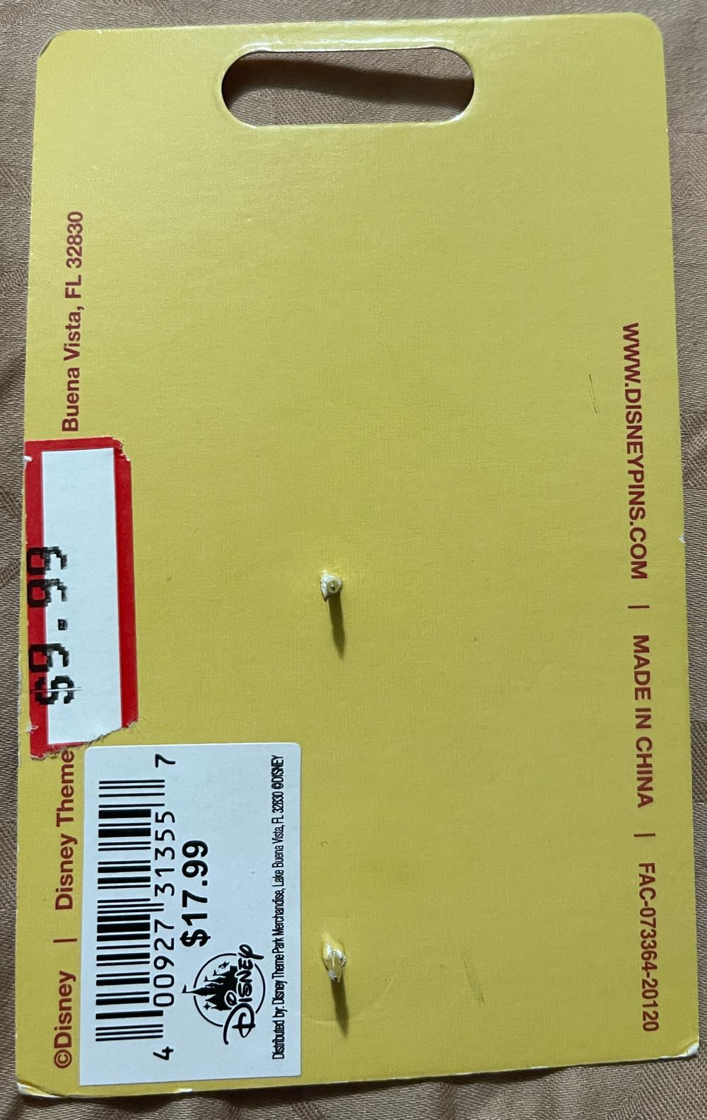 The Rescuers Down Under 30th Anniversary (McLeach, Cody And Joanna) - Disney Parks Limited Edition Pin - Rack pin collectible [Barcode 400927313557] - Main Image 2