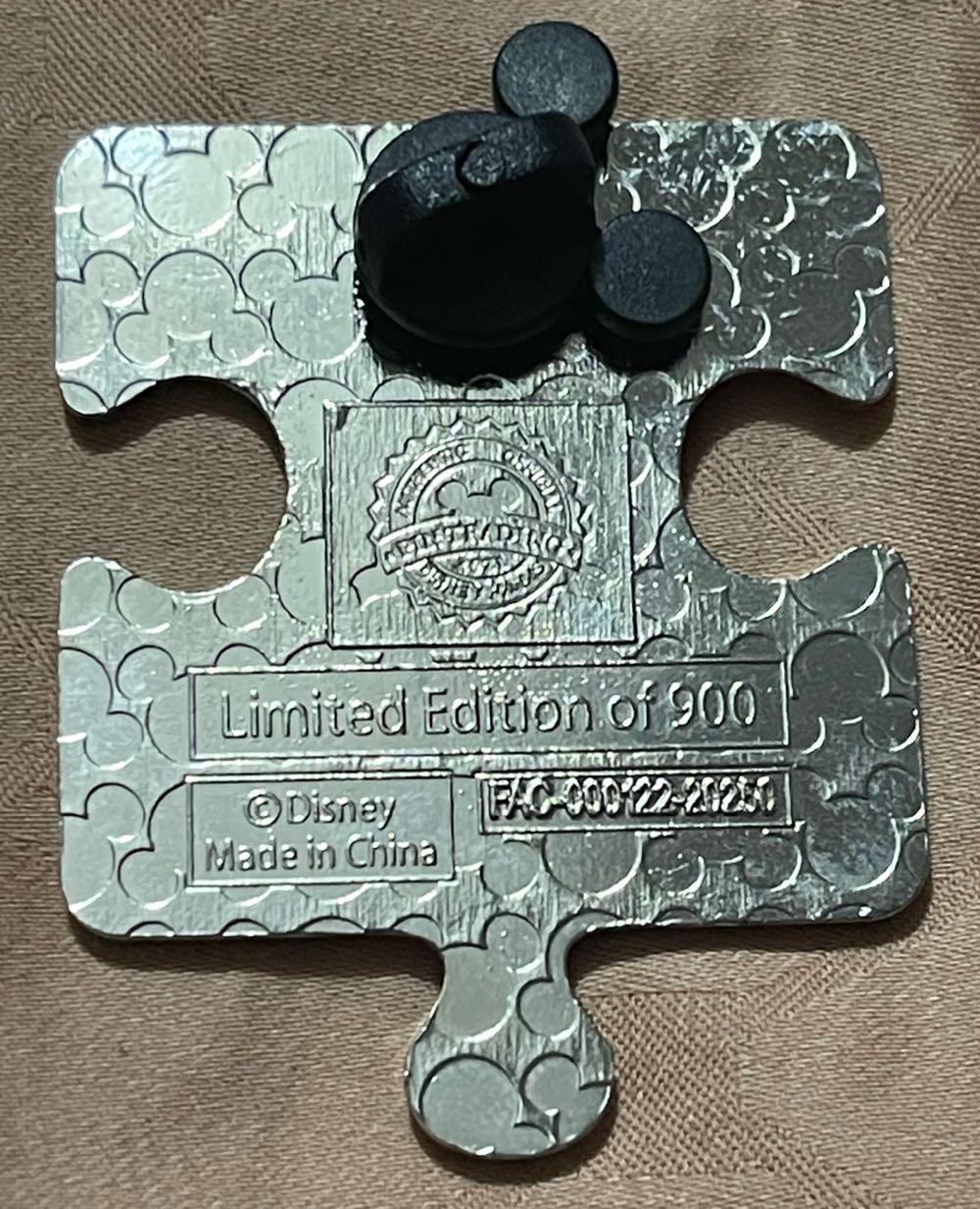 The Rescuers (Bernard) “Character Connection” Mystery Box - Disney Parks Limited Edition Pin - Mystery Box pin collectible [Barcode 400929813352] - Main Image 4