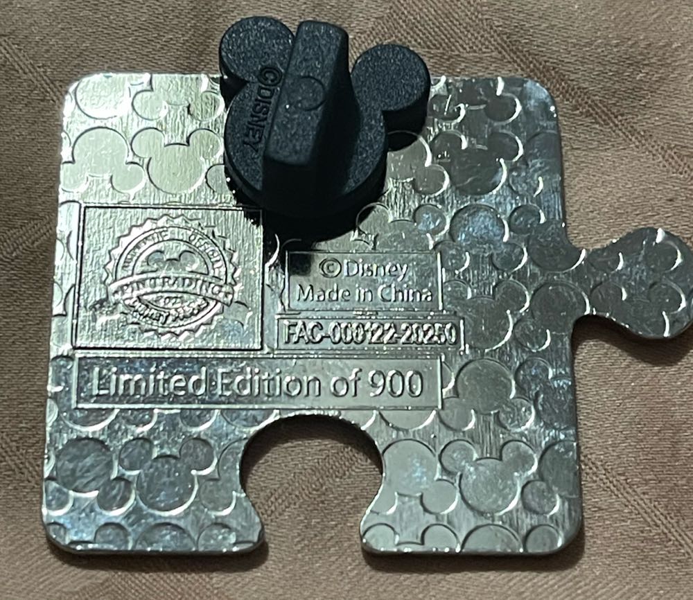 The Rescuers (Ellie Mae And Luke) “Character Connection” Mystery Box - Disney Parks Limited Edition Pin - Mystery Box pin collectible [Barcode 400929813352] - Main Image 4