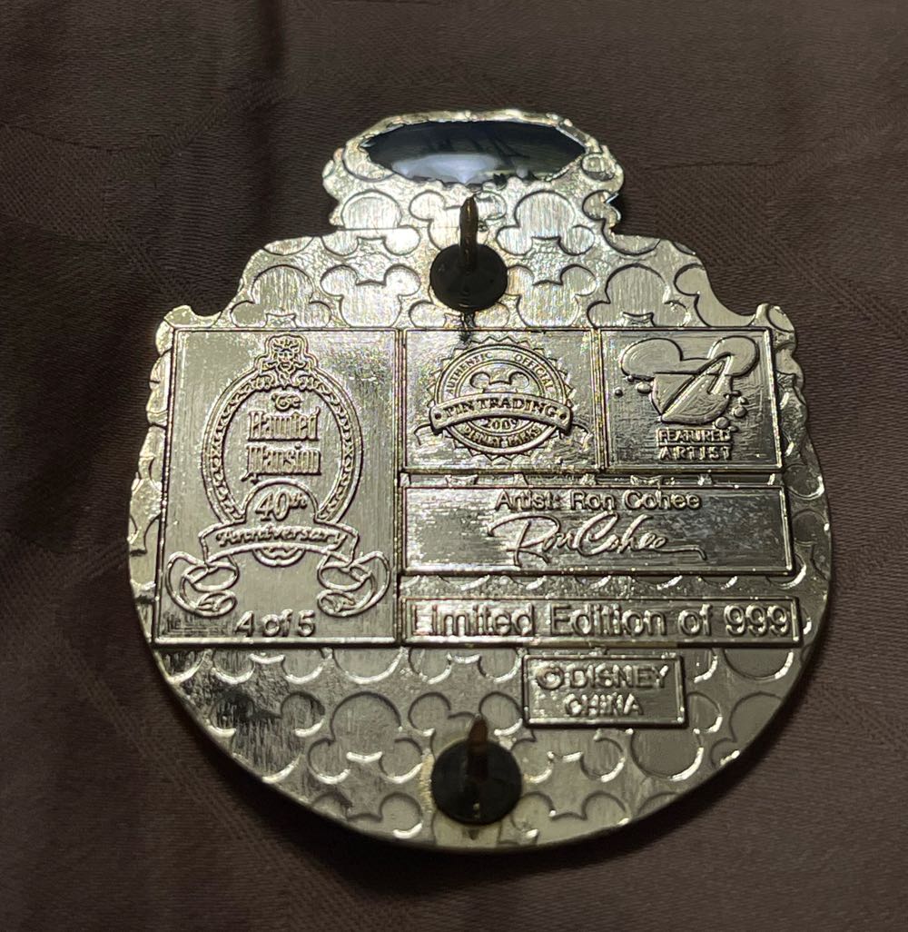 The Haunted Mansion 40th Anniversary (Constance With Her Fourth Husband) - Disneyland Limited Edition Pin - Rack pin collectible [Barcode 400016503241] - Main Image 4