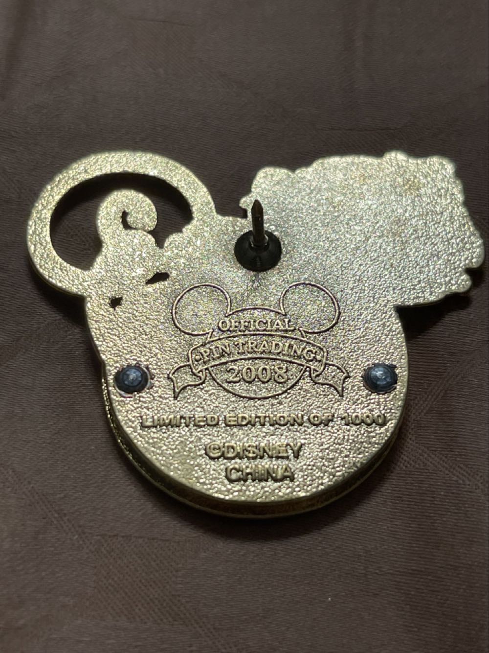 Lady In A Hatbox “Disney Dreams Collection” Series - Disneyland Limited Edition Pin - Rack pin collectible [Barcode 400015037211] - Main Image 3