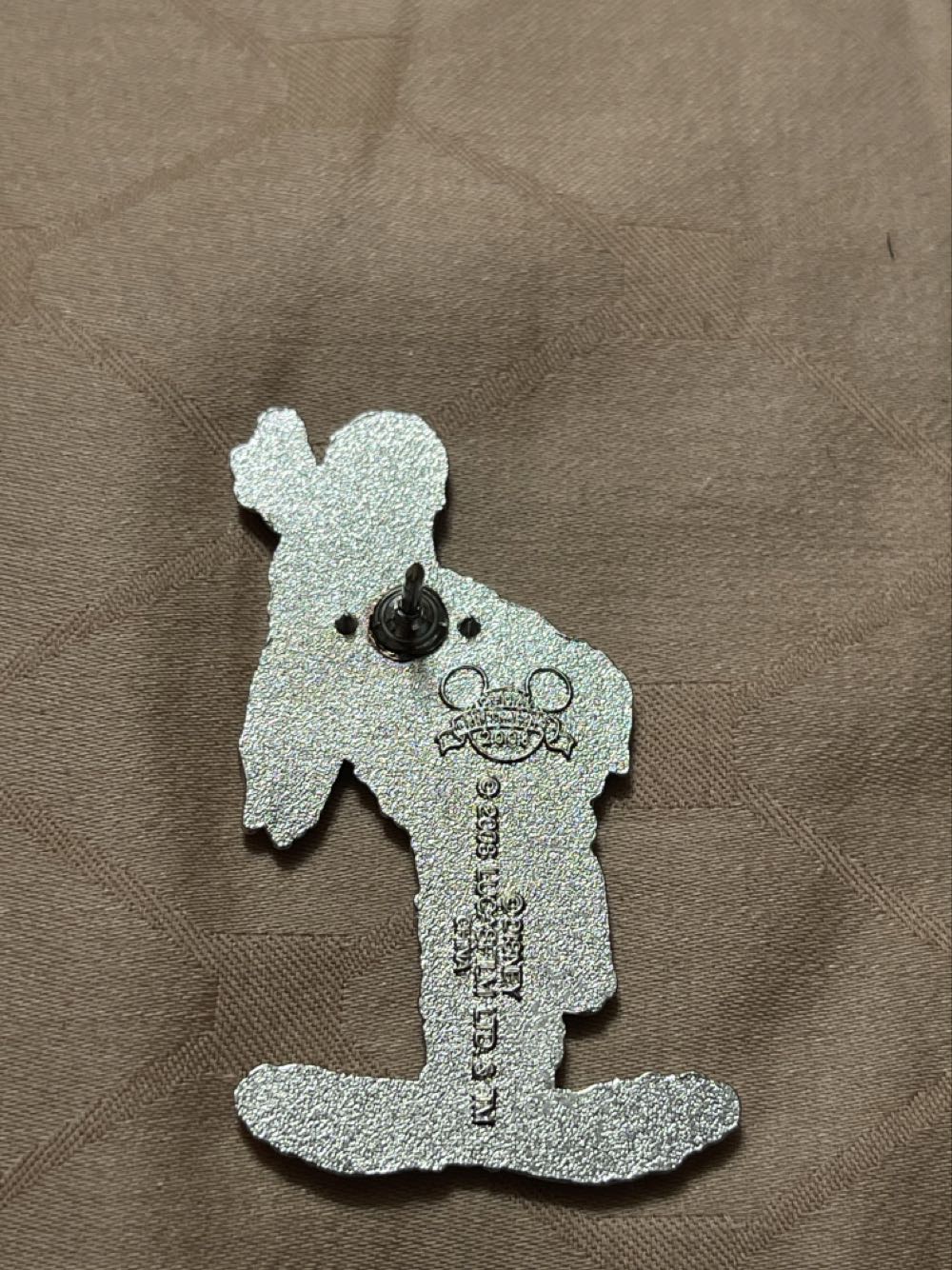 Star Wars (Goofy As Chewbacca) Mystery Box - Disney Parks Pin - Mystery Box pin collectible [Barcode 400014050181] - Main Image 2