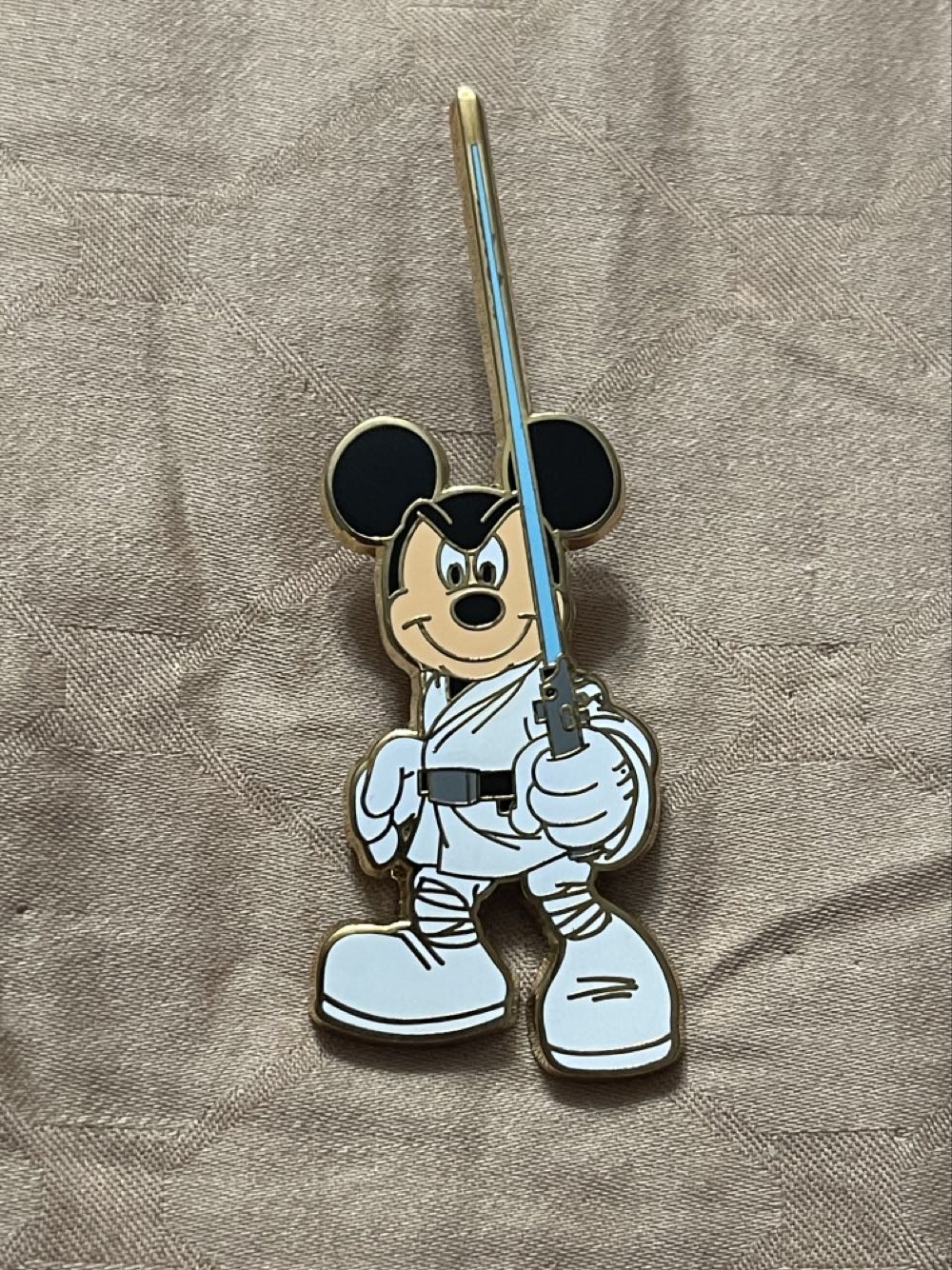 Hidden Mickey Pink Mickey 2 Of 5