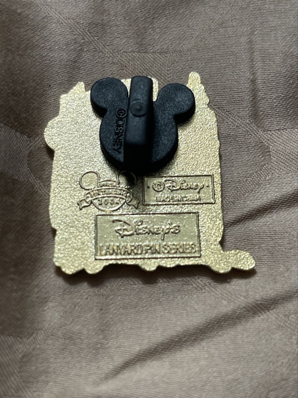 Abu “Pets Of Stars” Cast Lanyard Series - Disney Parks Pin - Cast Lanyard pin collectible - Main Image 2