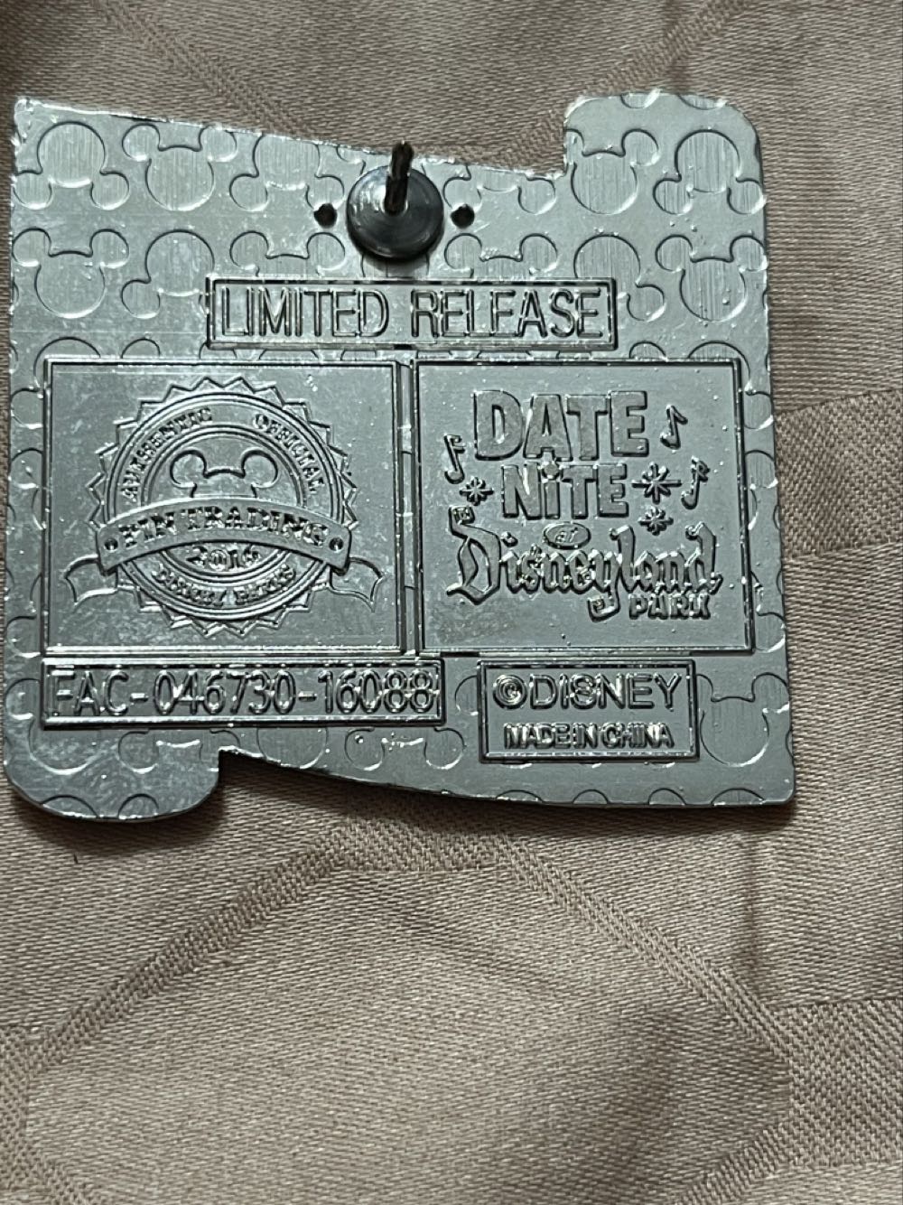 The Beauty And The Beast “Date Nite” Mystery Box - Disneyland Limited Release Pin - Mystery Box pin collectible [Barcode 400000463483] - Main Image 2