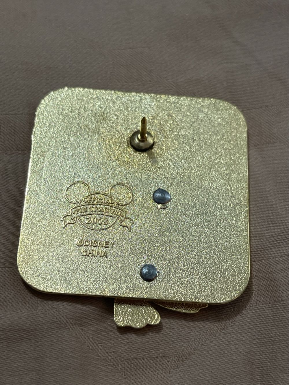 Epcot 82’ (Opening Day Retro Style Sign) With Donald Duck - Disney World Pin - Rack pin collectible - Main Image 2