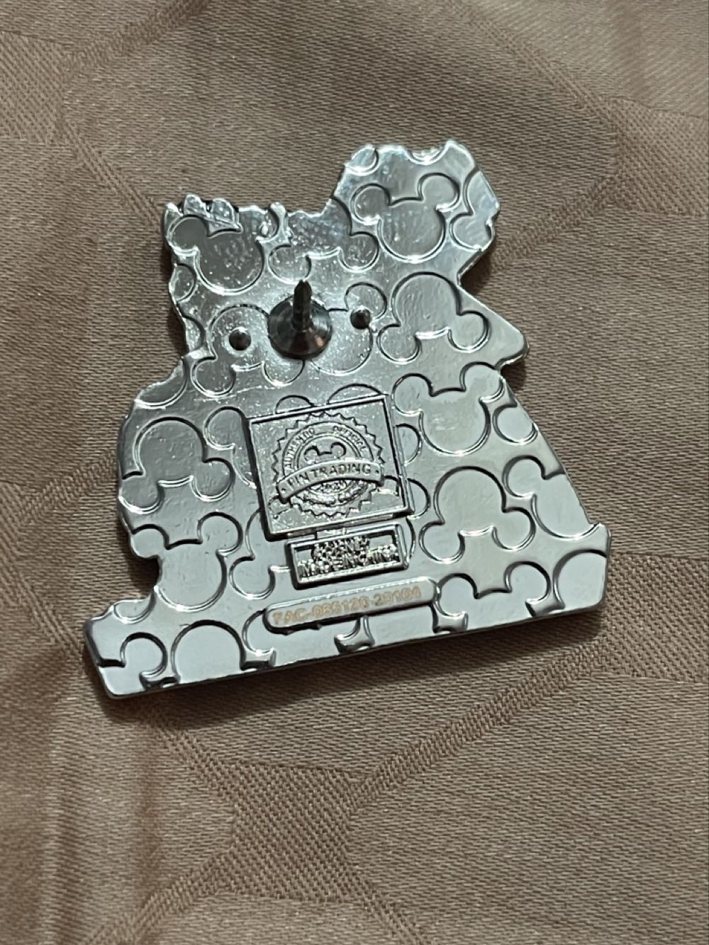 Fauna “Nailed It” 2 Pin Set - Disney Parks Pin - Rack pin collectible [Barcode 400928613397] - Main Image 4