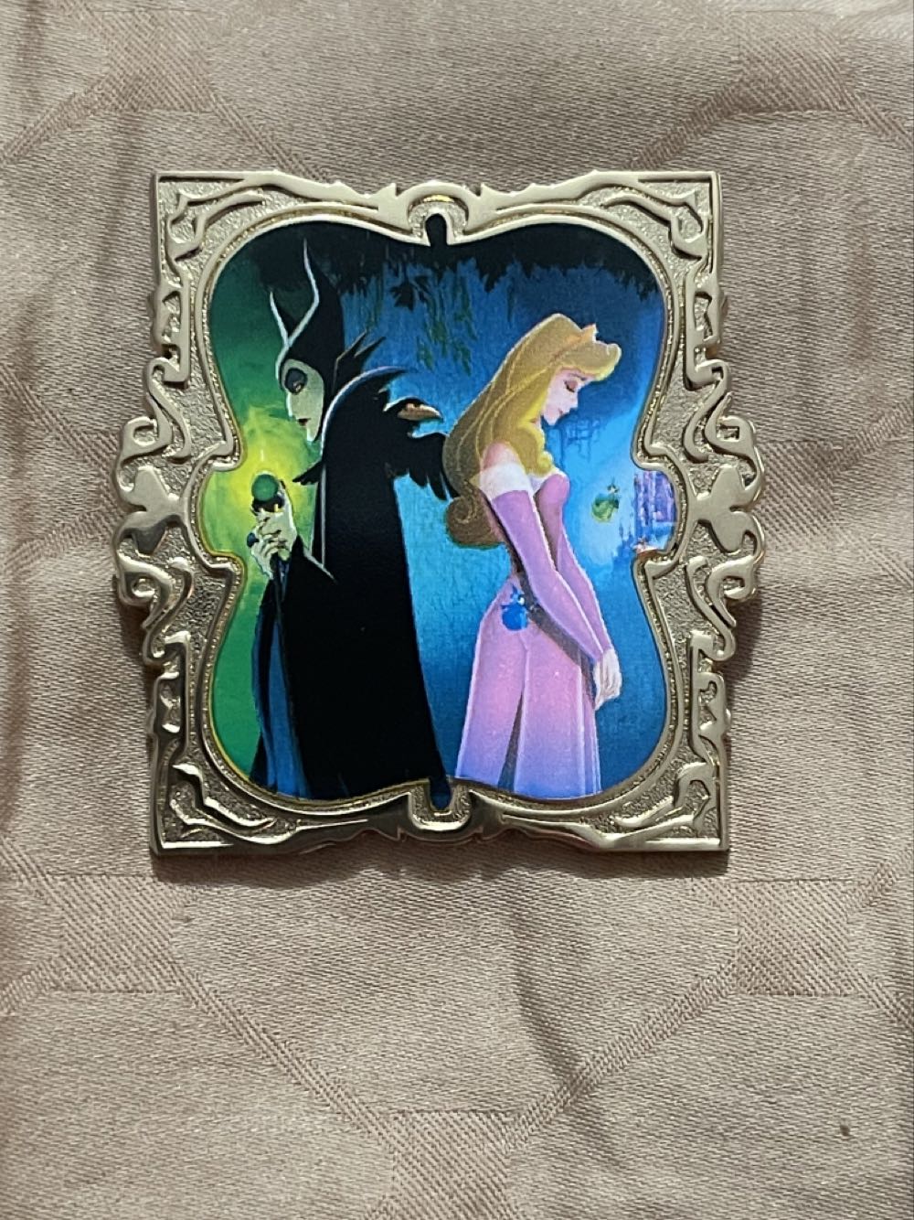 Sleeping Beauty And Maleficent - Disney Movie Club Pin - Gift With Purchase pin collectible - Main Image 3