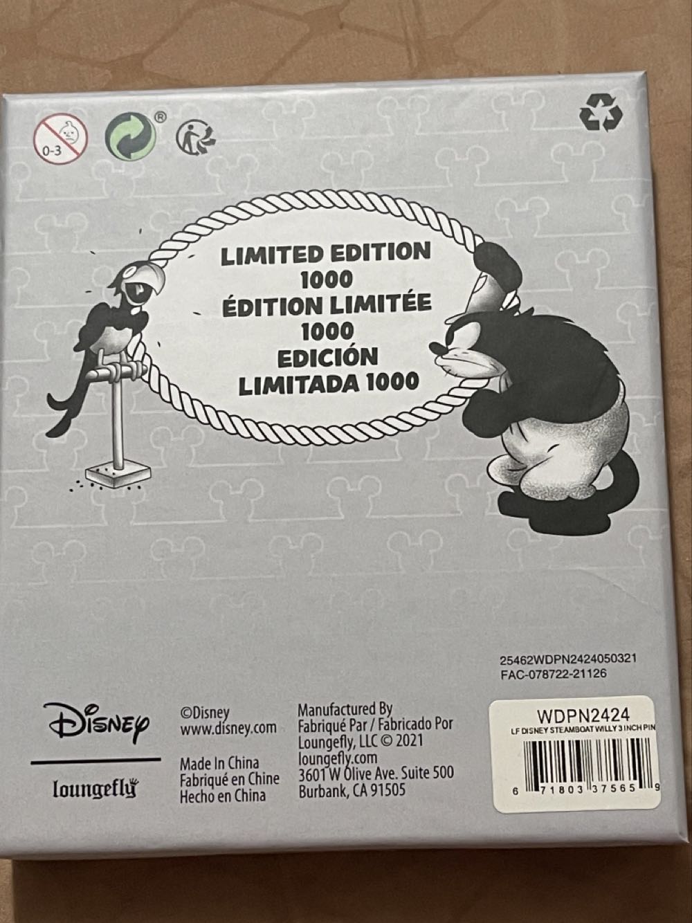 Steamboat Willie Jumbo - Loungefly Limited Edition Disney Pin - Collector’s Box pin collectible [Barcode 671803375659] - Main Image 3