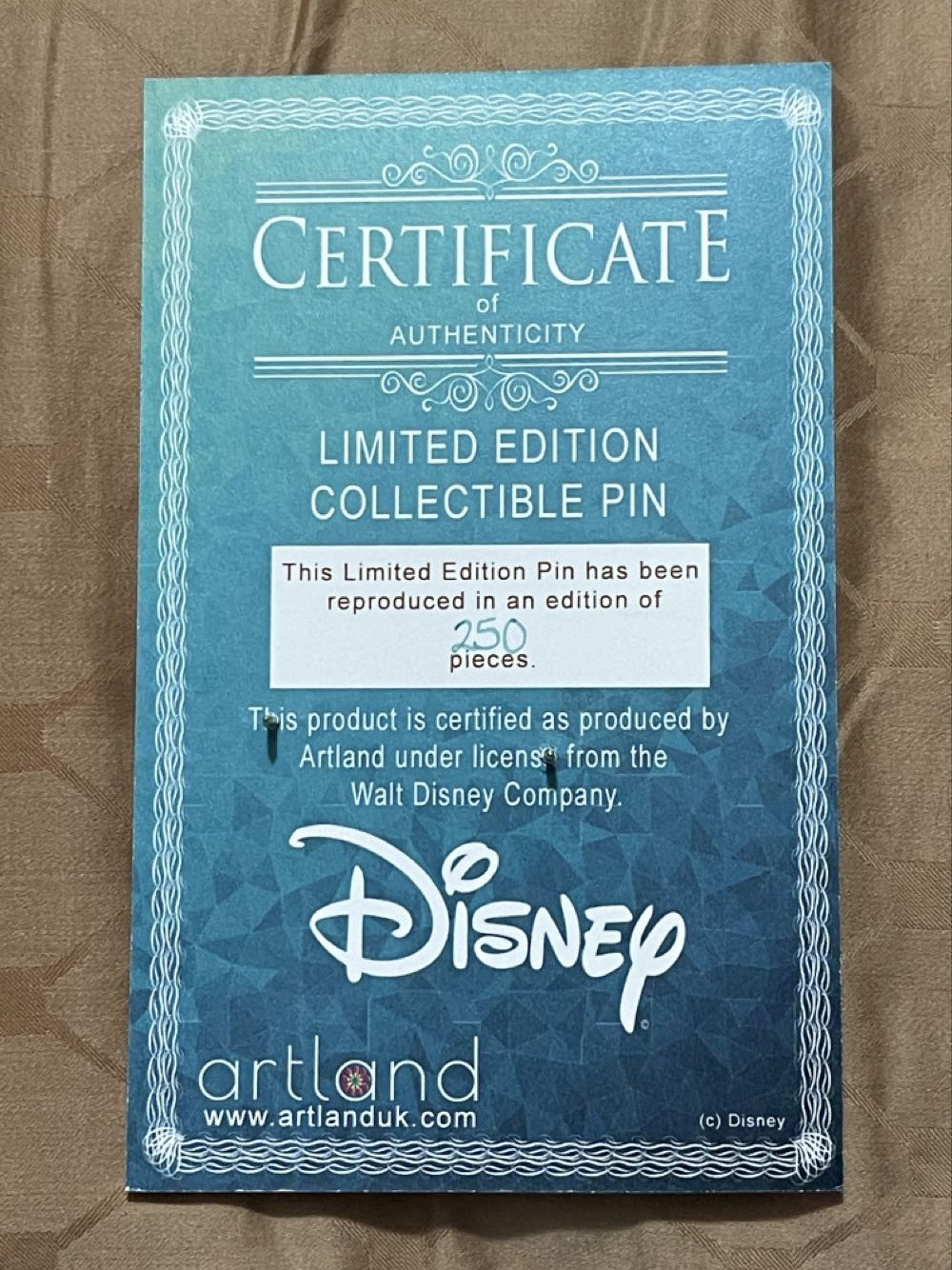 The Rescuers With Evinrude - Artland Limited Edition Disney Pin - Rack pin collectible - Main Image 2