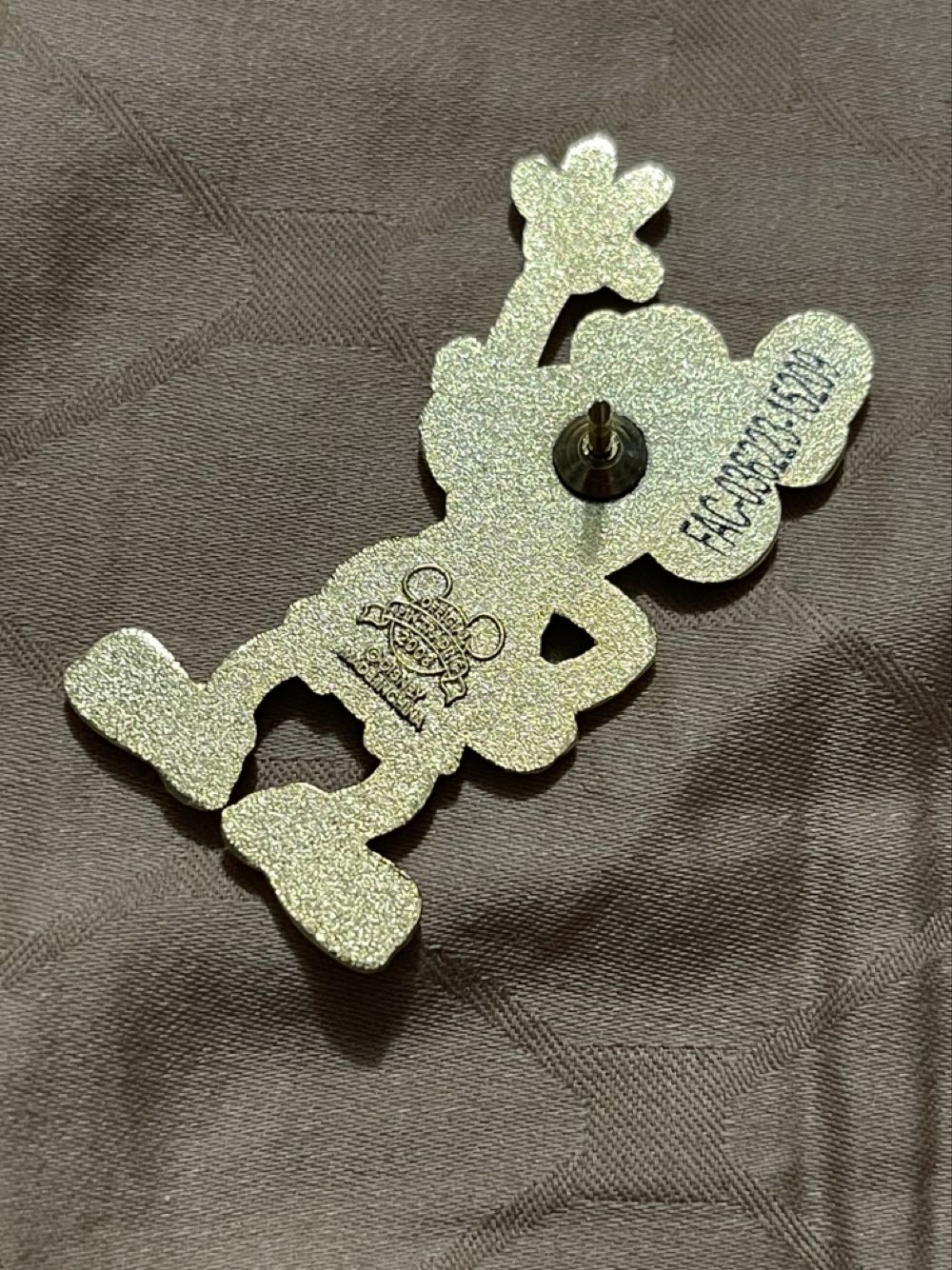 Steamboat Willie - Disney Parks Pin - Rack pin collectible [Barcode 400109311661] - Main Image 4