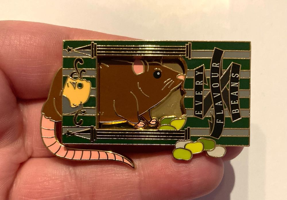 Hidden Mickey Family (Son, 3/5)