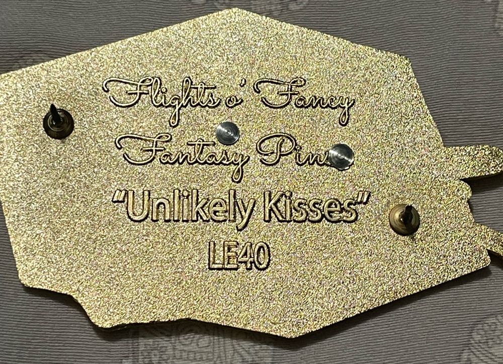 Bianca And Evinrude “Unlikely Kisses” Series - FANTASY (FlightsOFancyFantasyPins) Limited Edition Disney Pin - Fantasy pin collectible - Main Image 4