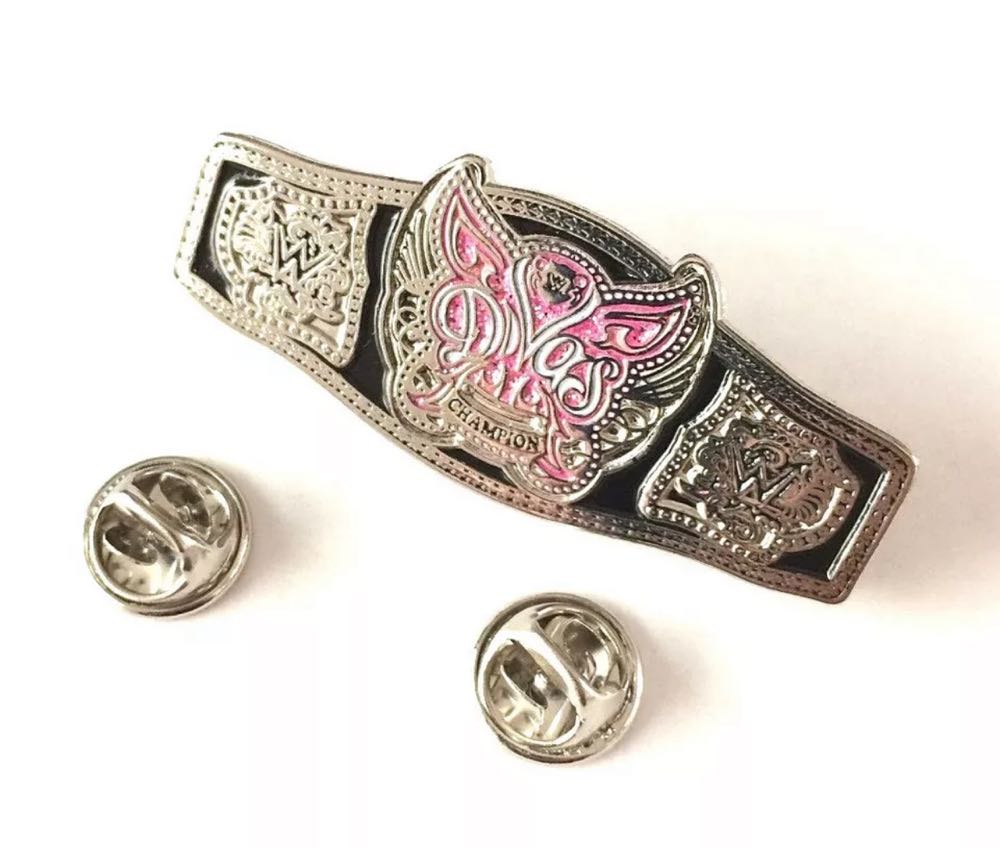 WWE Diva’s Championship Belt Pin - Enamel pin collectible - Main Image 2