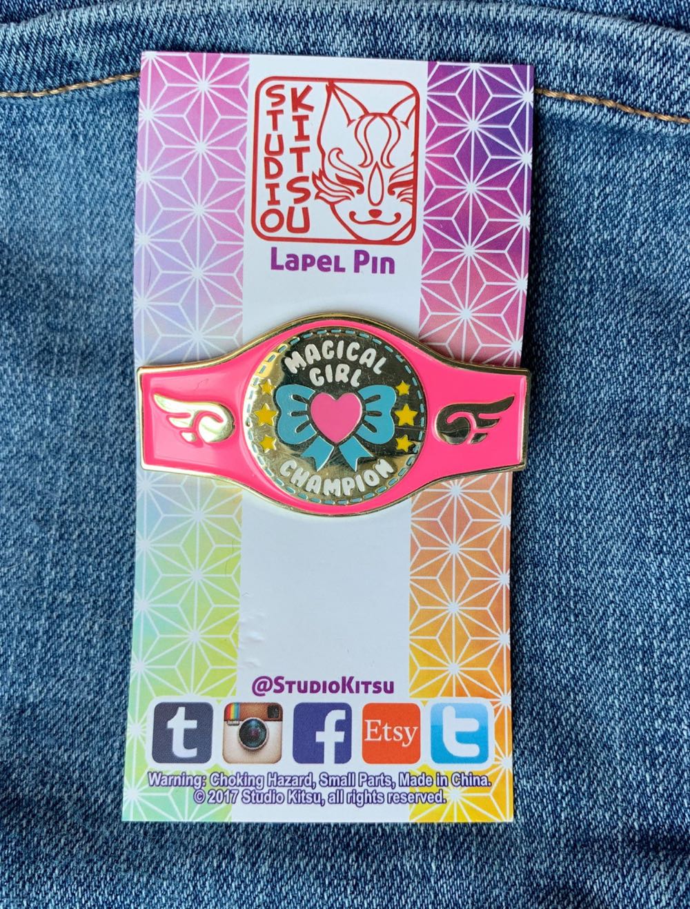 Magical Girl Championship Belt Pin - Enamel pin collectible - Main Image 4