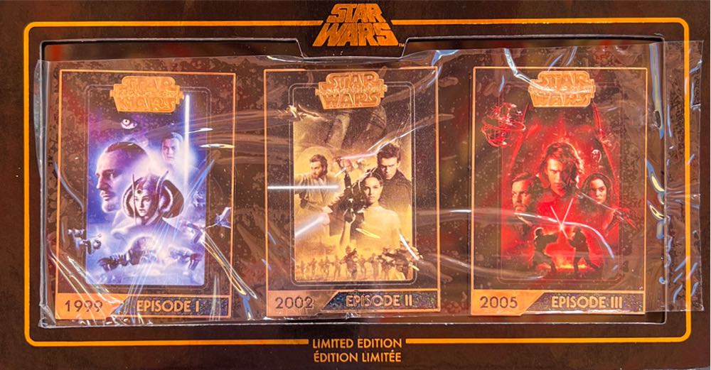 Disney Character Connection Beauty And The Beast Cogsworrh Pin