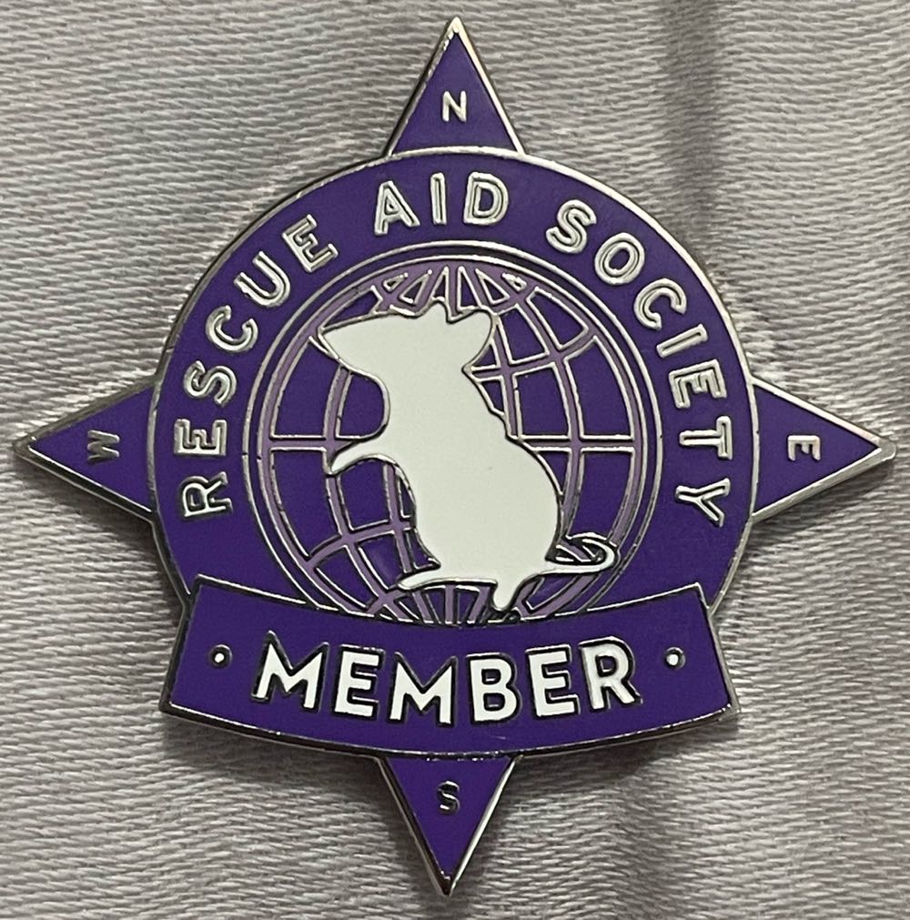 Rescue Aid Society Badge - FANTASY (WhosItsWhatsIts) Disney Pin - Fantasy pin collectible - Main Image 3