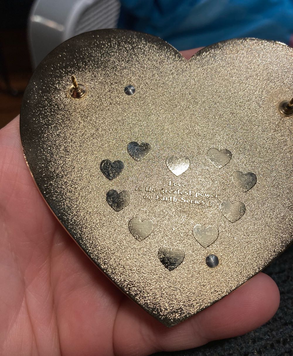 HMC, Howl + Sophie Heart $O  pin collectible - Main Image 3