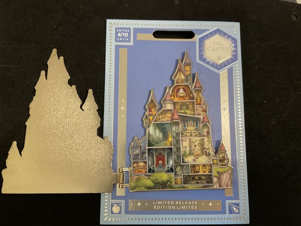 Disney Castle Collection No. 4/10 - Snow White - Ltd Release  pin collectible - Main Image 2
