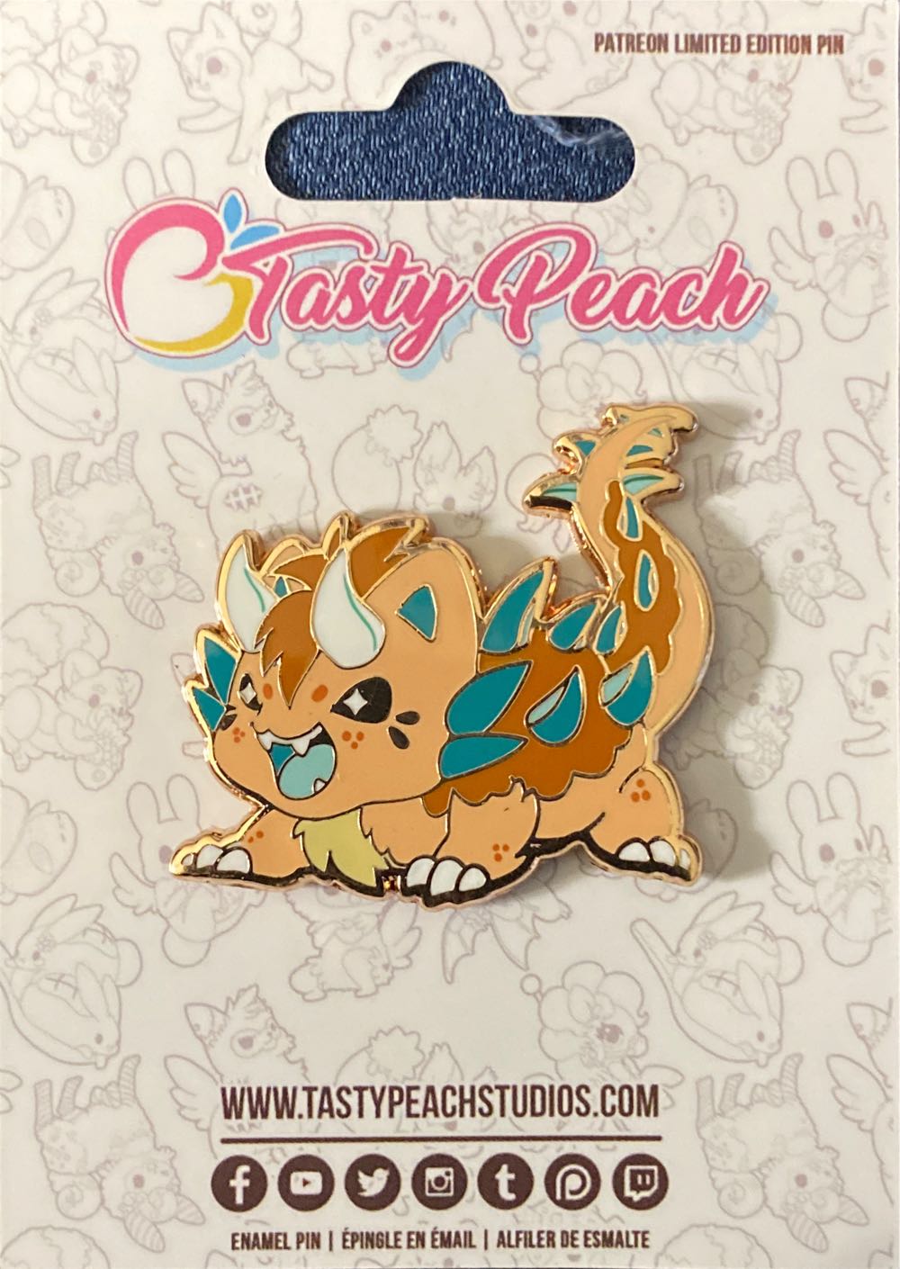 Tarask Meowchi  pin collectible - Main Image 2