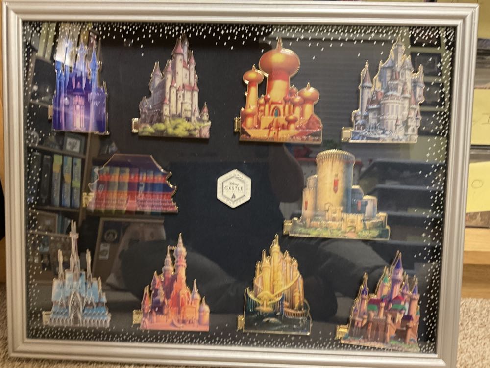 Disneyland Stamp Daisy Duck