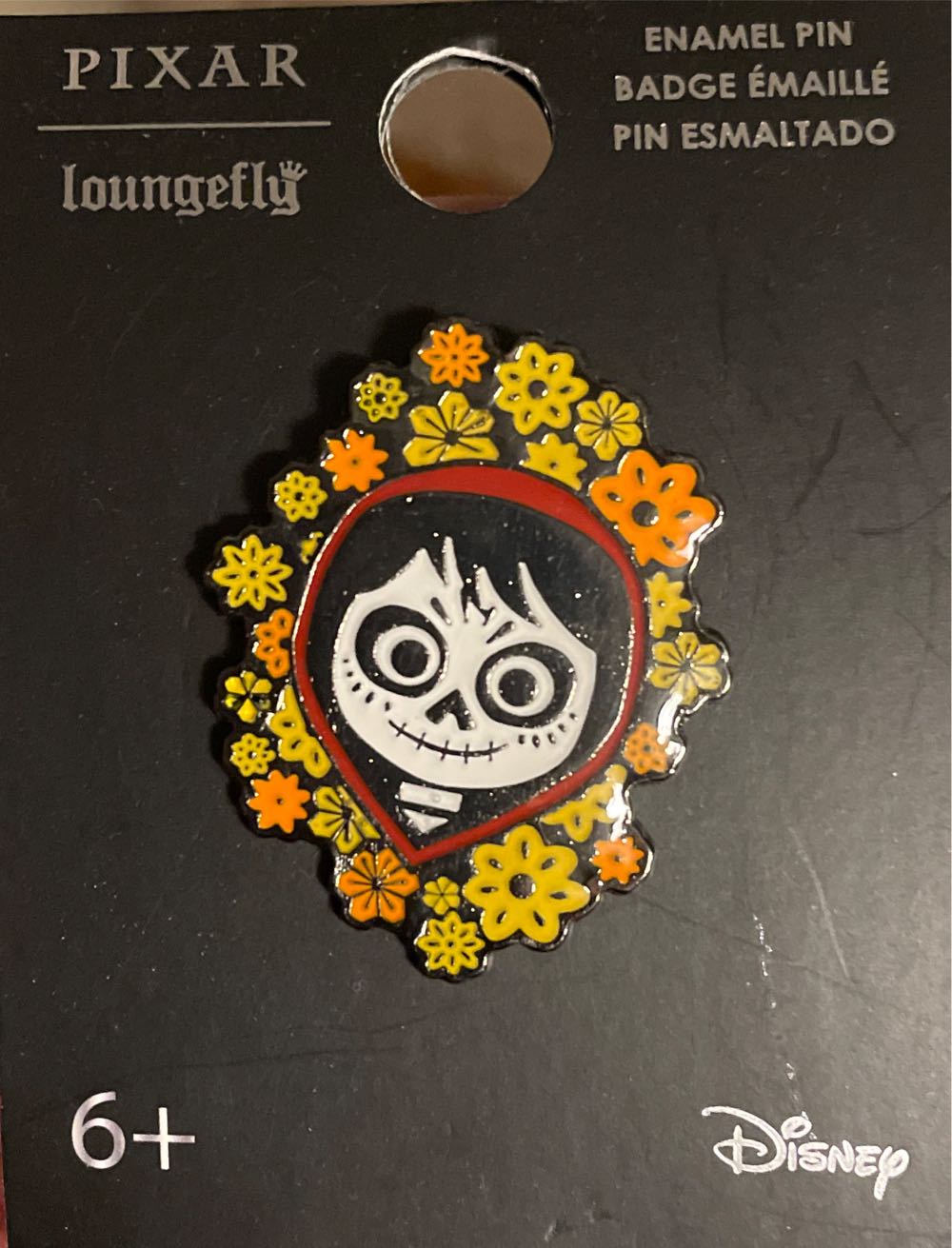 Beach Day Cut Out Minnie Mouse