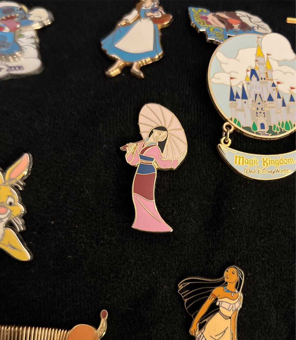 Epcot 82’ (Opening Day Retro Style Sign) With Donald Duck - Disney World Pin