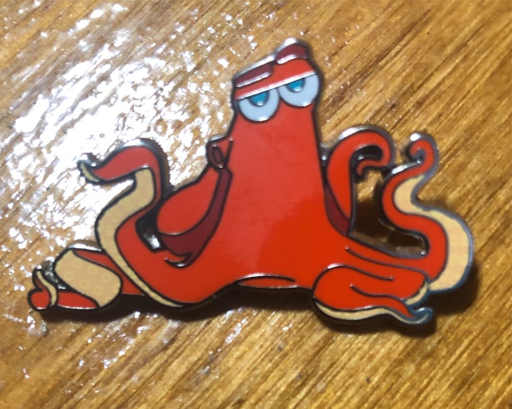 The Rescuers (Bianca) “Character Connection” Mystery Box - Disney Parks Limited Edition Pin