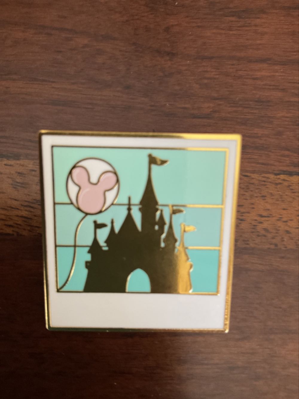 Alice Leaning On The Leaf