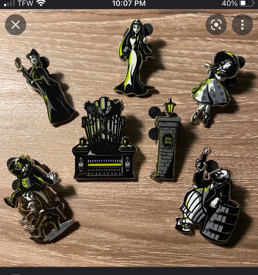 Disney: HM: 2020 Blind Box 1/8  pin collectible - Main Image 2