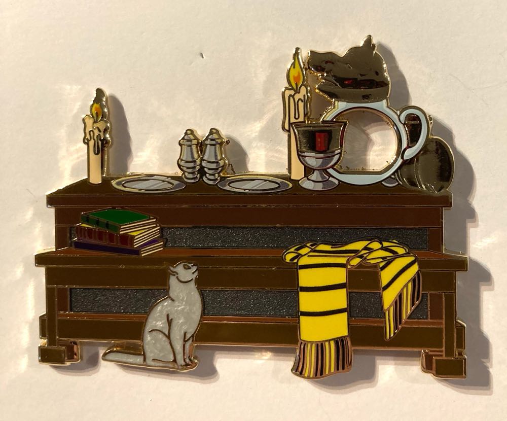 Hogwarts Great Feast, Hufflepuff Table  pin collectible - Main Image 2