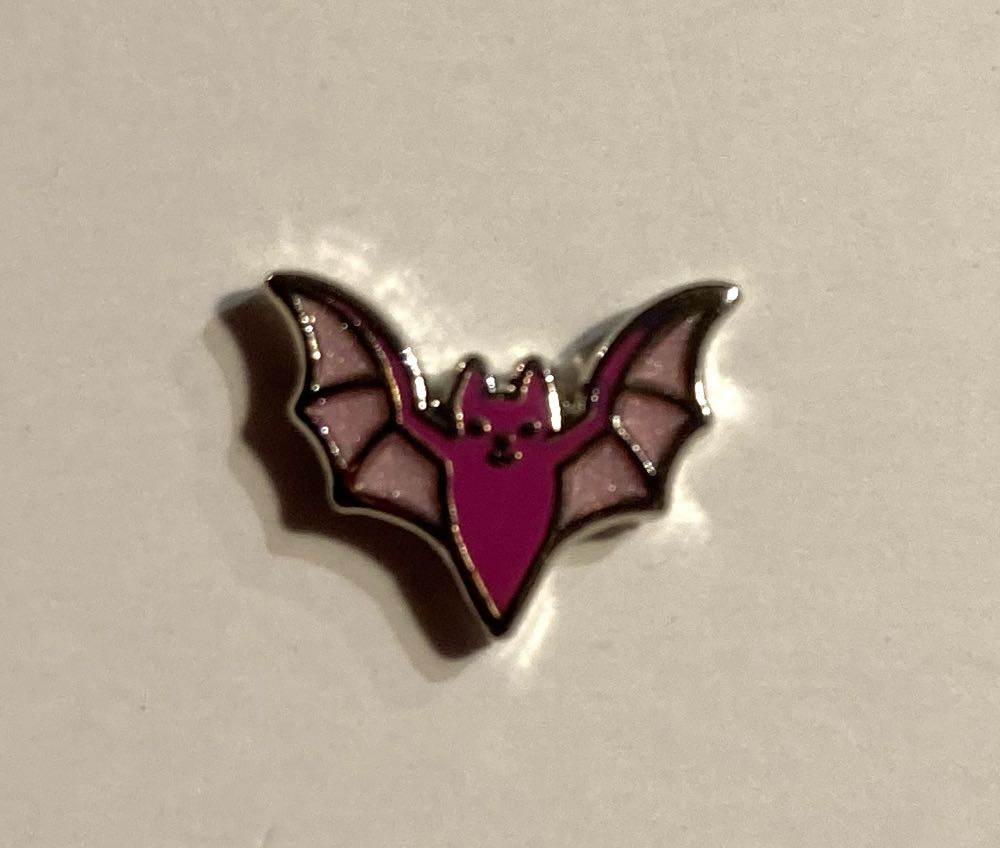 *  pin collectible - Main Image 2