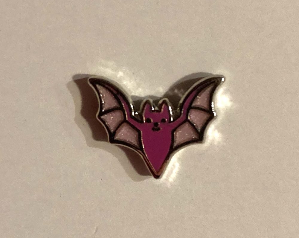 *  pin collectible - Main Image 3