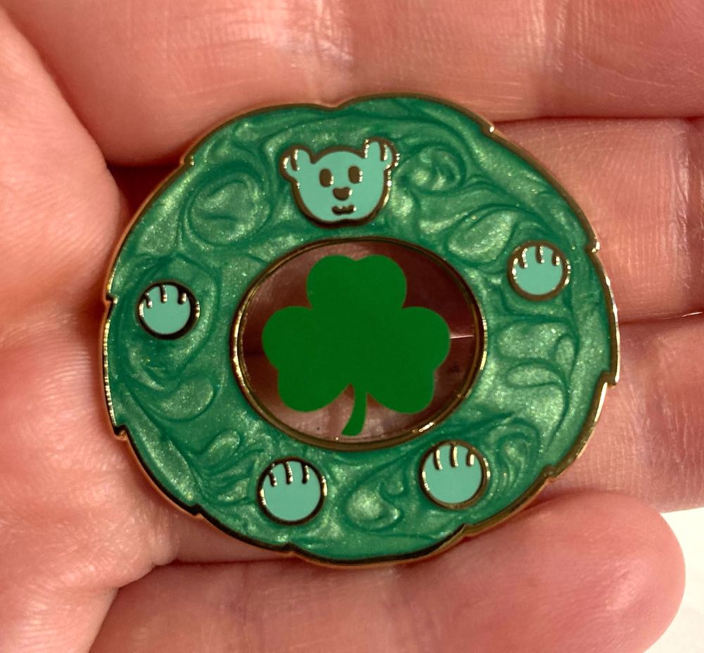 *  pin collectible - Main Image 2