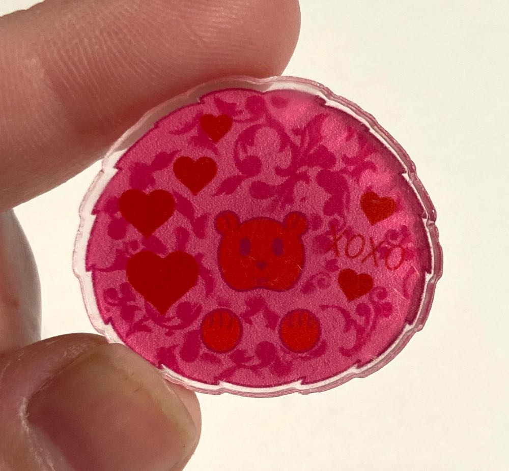 *  pin collectible - Main Image 3