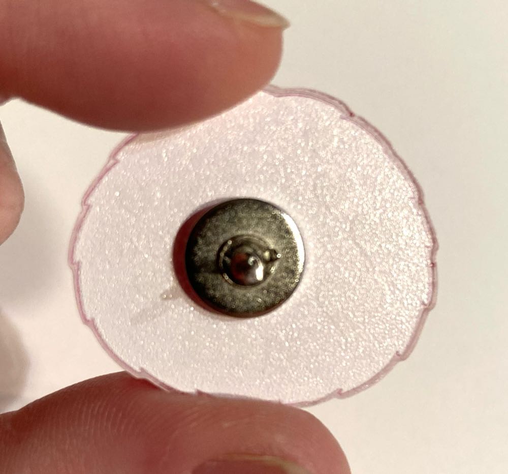 *  pin collectible - Main Image 4