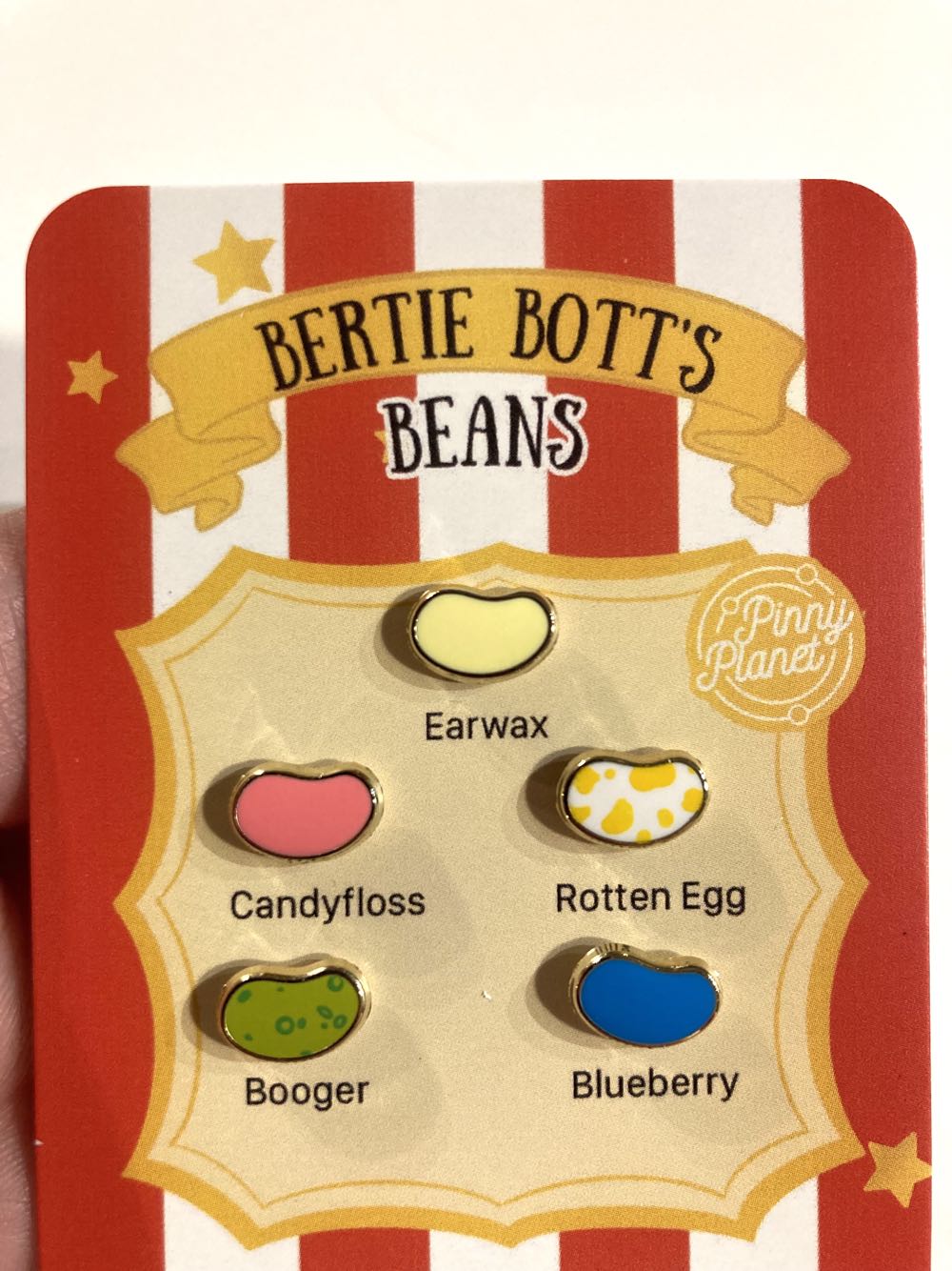 *  pin collectible - Main Image 2