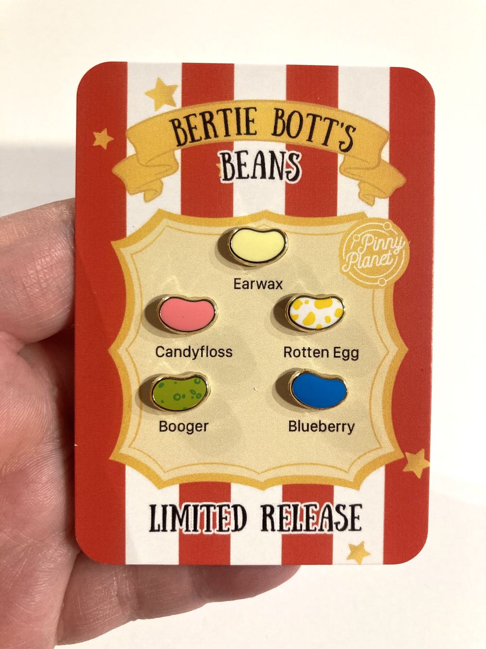 *  pin collectible - Main Image 3