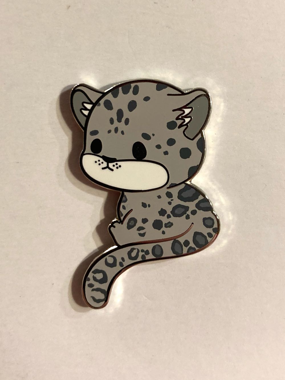 *  pin collectible - Main Image 2