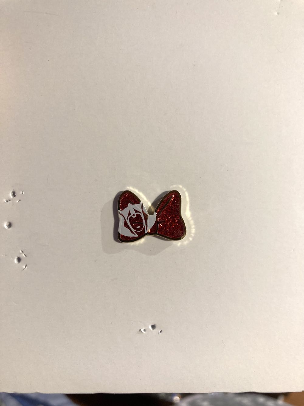 *  pin collectible - Main Image 2