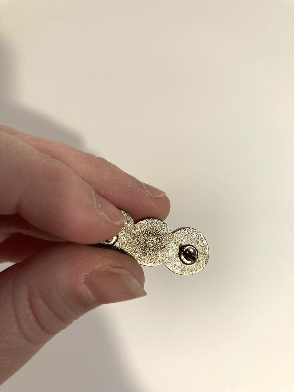 *  pin collectible - Main Image 2